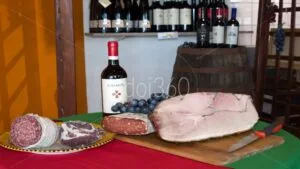 Photographie présentation de charcuterie